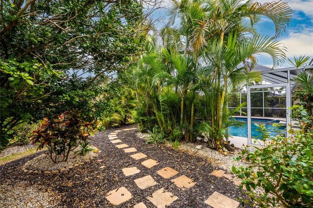 209 MARK TWAIN LANE, Rotonda West, FL 33947