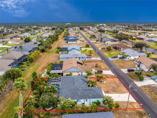 209 MARK TWAIN LANE, Rotonda West, FL 33947