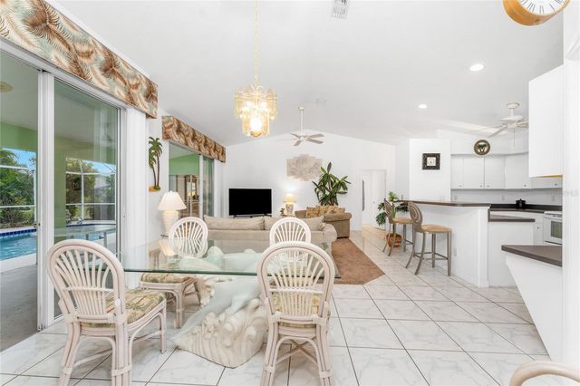 209 MARK TWAIN LANE, Rotonda West, FL 33947