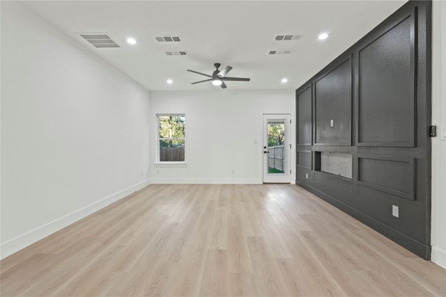 4228 Aztec, Dallas, TX 75216