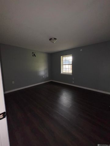 251 Myrtle Grove Dr, Donaldsonville, LA 70346