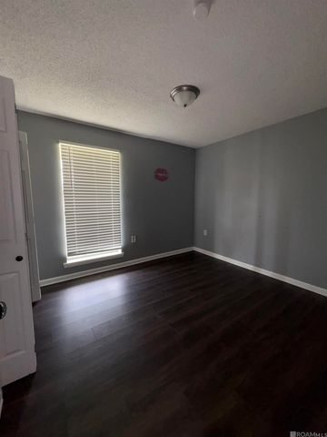 251 Myrtle Grove Dr, Donaldsonville, LA 70346