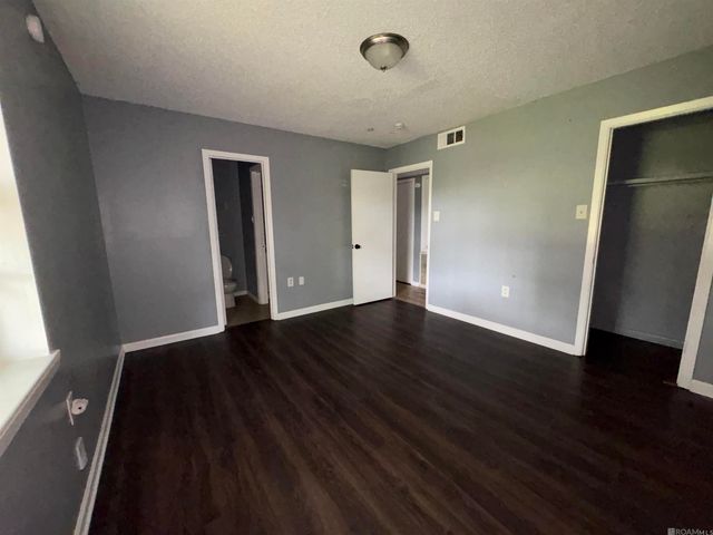 251 Myrtle Grove Dr, Donaldsonville, LA 70346