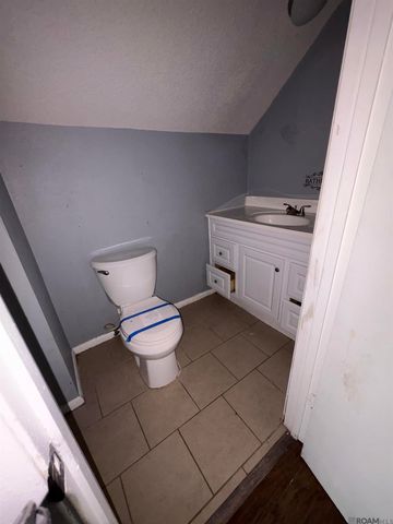 251 Myrtle Grove Dr, Donaldsonville, LA 70346
