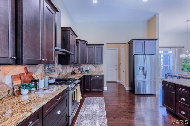 1090 Bridleridge Crossing Spur, Unincorporated, MO 63049