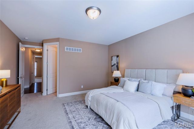 1090 Bridleridge Crossing Spur, Unincorporated, MO 63049