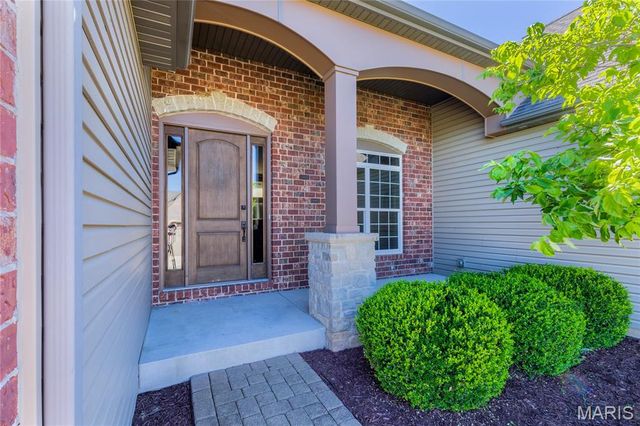 1090 Bridleridge Crossing Spur, Unincorporated, MO 63049