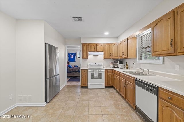 13733 JOHN WILLIAMS Road, Sanderson, FL 32087