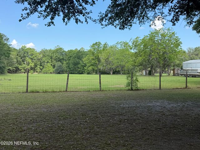 13733 JOHN WILLIAMS Road, Sanderson, FL 32087