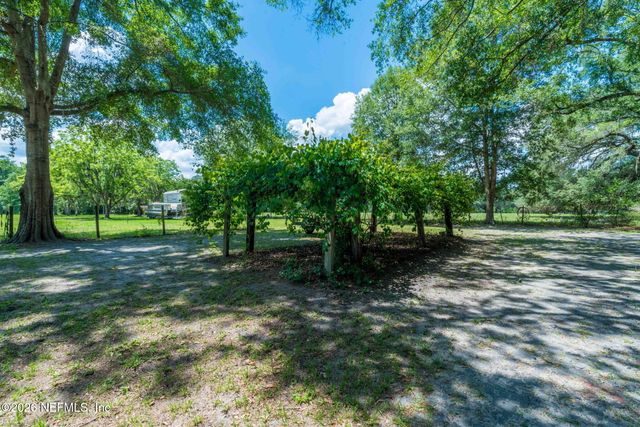 13733 JOHN WILLIAMS Road, Sanderson, FL 32087