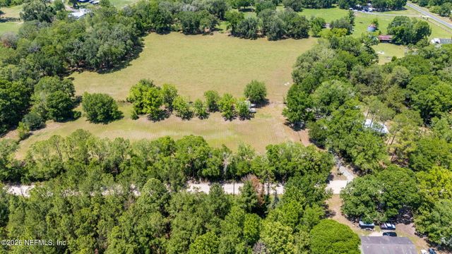 13733 JOHN WILLIAMS Road, Sanderson, FL 32087