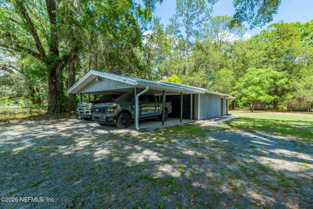 13733 JOHN WILLIAMS Road, Sanderson, FL 32087