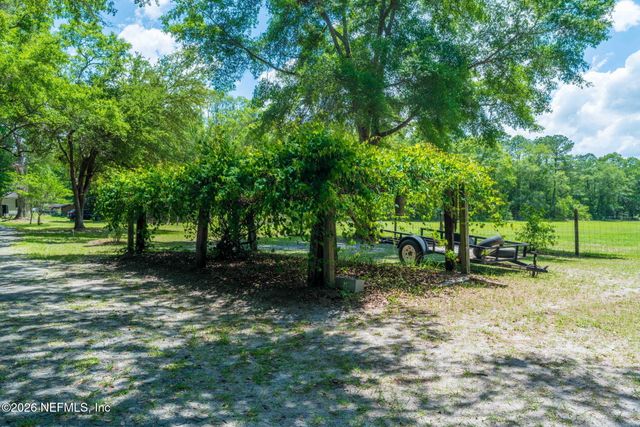 13733 JOHN WILLIAMS Road, Sanderson, FL 32087