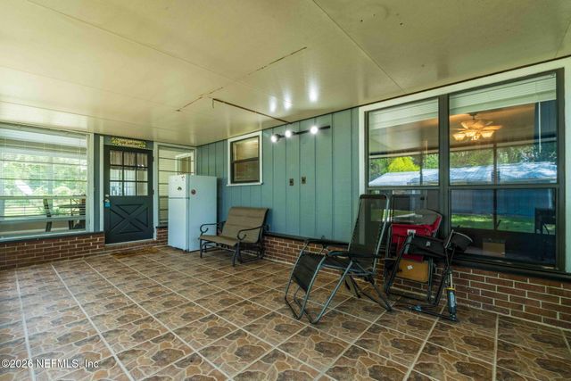 13733 JOHN WILLIAMS Road, Sanderson, FL 32087