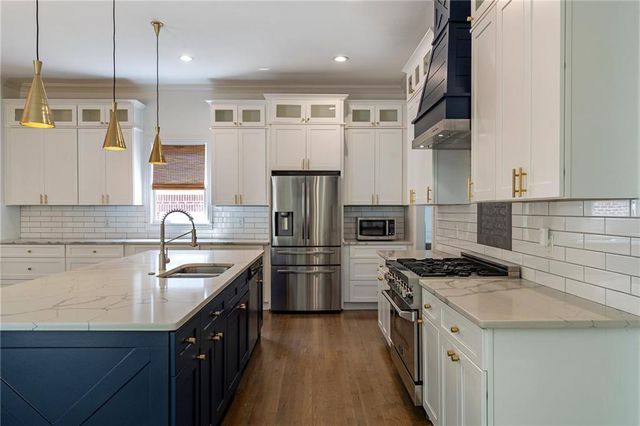 13 Revival Street, Roswell, GA 30075