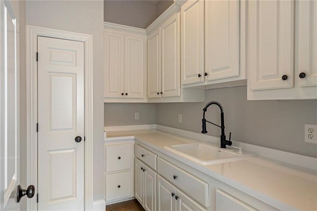 13 Revival Street, Roswell, GA 30075