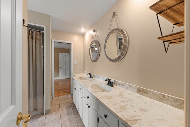 1500 Carson Drive, Homewood, IL 60430
