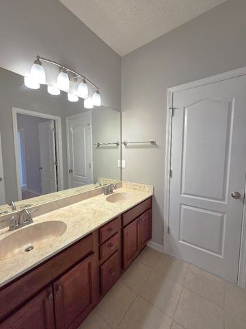 8000 Ivy Park Drive, Fortson, GA 31808