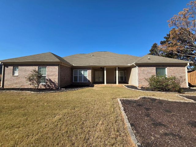 8000 Ivy Park Drive, Fortson, GA 31808