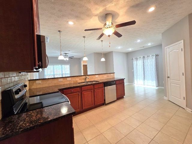 8000 Ivy Park Drive, Fortson, GA 31808