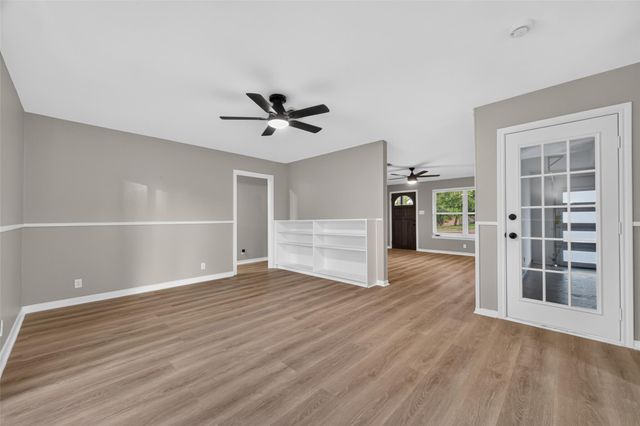 9614 Hammerly, Houston, TX 77080