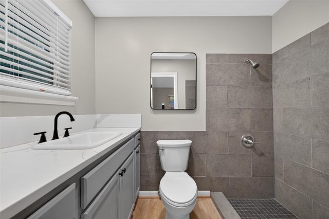 9614 Hammerly, Houston, TX 77080
