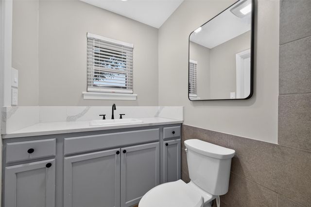 9614 Hammerly, Houston, TX 77080