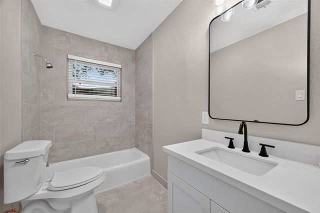 9614 Hammerly, Houston, TX 77080