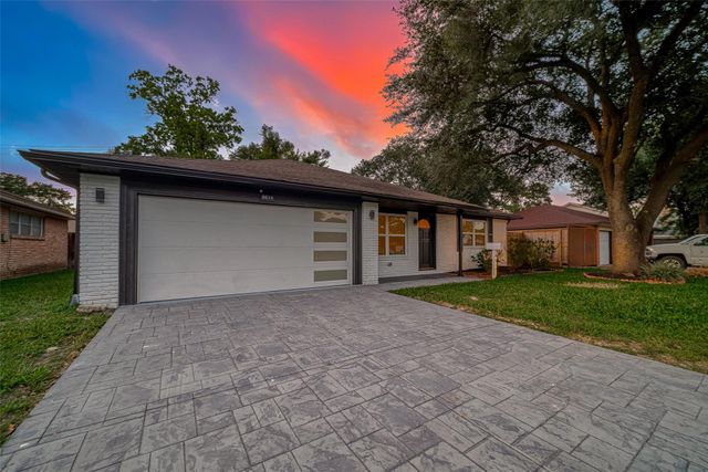 9614 Hammerly, Houston, TX 77080