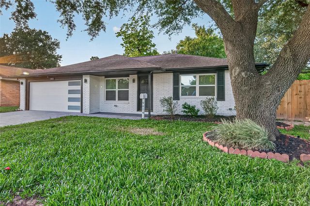 9614 Hammerly, Houston, TX 77080