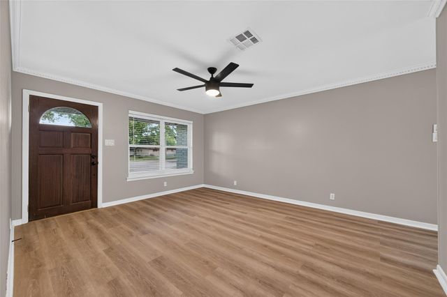 9614 Hammerly, Houston, TX 77080