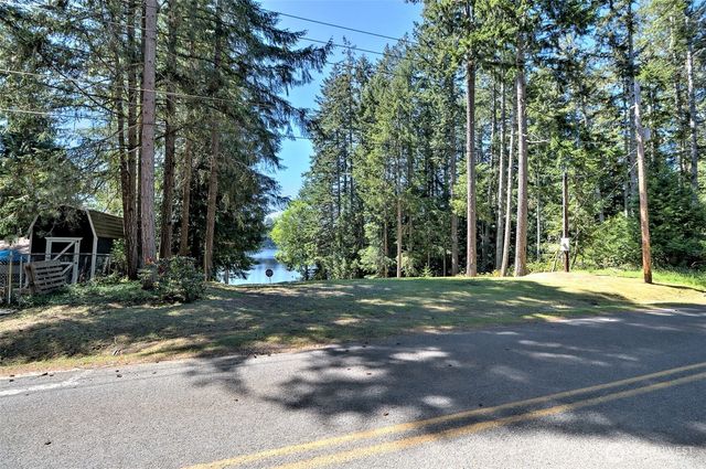 1131 E Timberlake Drive E, Shelton, WA 98584