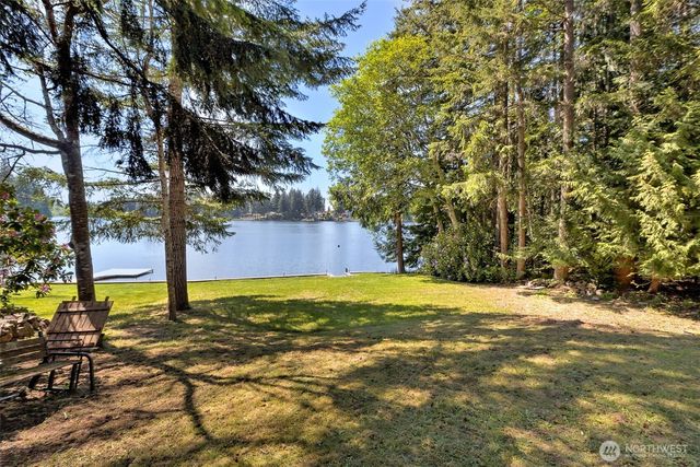 1131 E Timberlake Drive E, Shelton, WA 98584