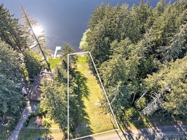 1131 E Timberlake Drive E, Shelton, WA 98584