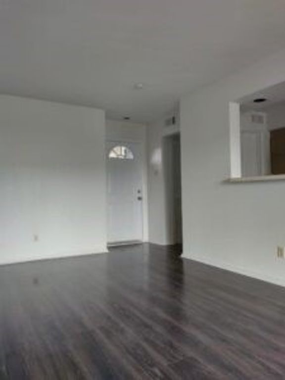 5718 Marvin Loving Drive 218, Garland, TX 75043