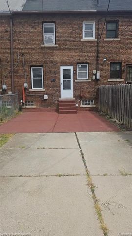5845 Miller Road, Dearborn, MI 48126
