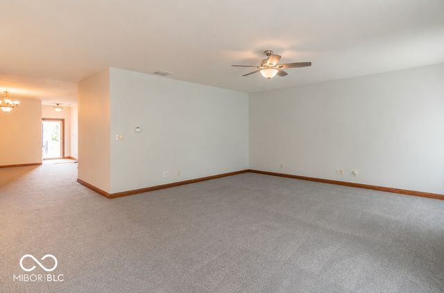 3363 Nottinghill Drive W, Plainfield, IN 46168