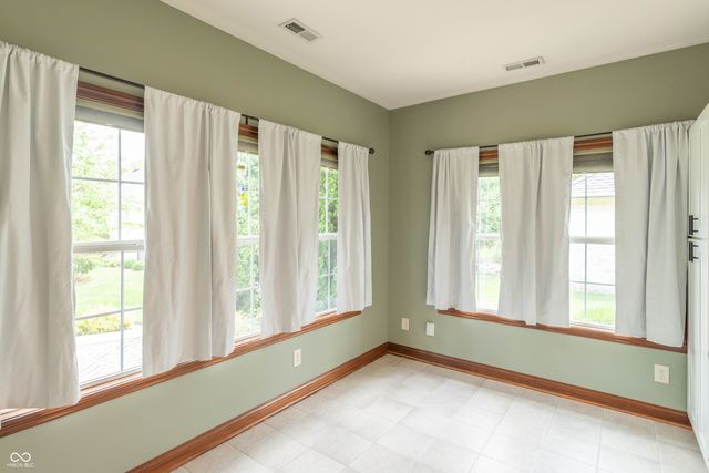 3363 Nottinghill Drive W, Plainfield, IN 46168