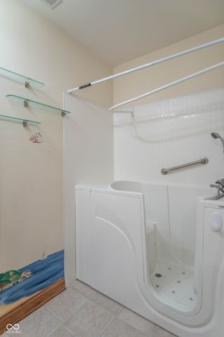 3363 Nottinghill Drive W, Plainfield, IN 46168
