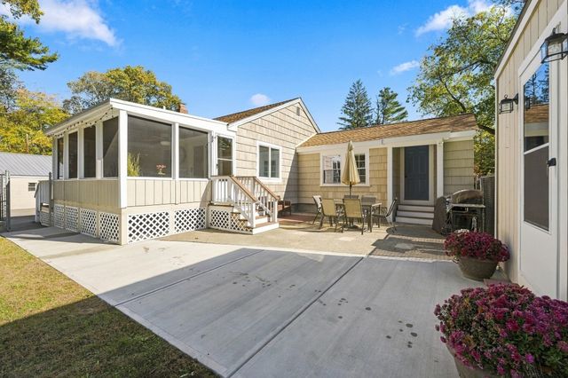 145 Parker St, Maynard, MA 01754