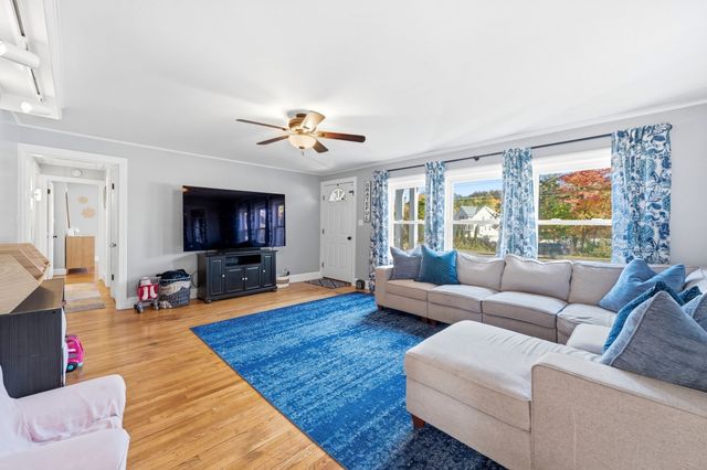 145 Parker St, Maynard, MA 01754