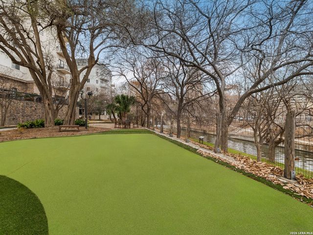 230 Dwyer Ave Unit 701, San Antonio, TX 78204
