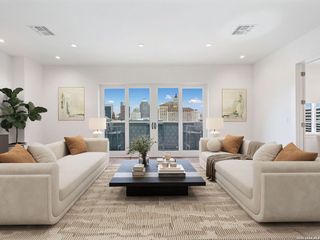 230 Dwyer Ave Unit 701, San Antonio, TX 78204