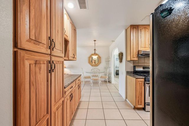 77225 Michigan Drive, Palm Desert, CA 92211