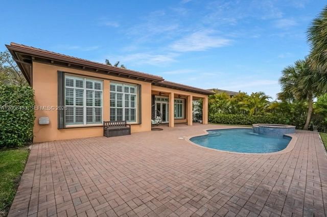 7925 NW 110th Dr, Parkland, FL 33076