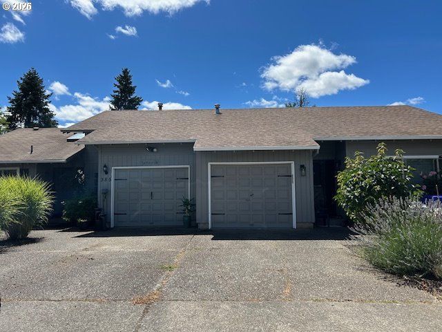 385 S CHERRY Dr, Cornelius, OR 97113