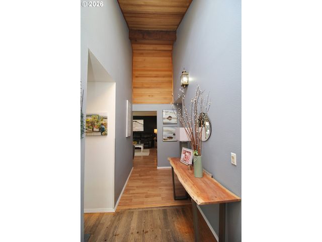 385 S CHERRY Dr, Cornelius, OR 97113
