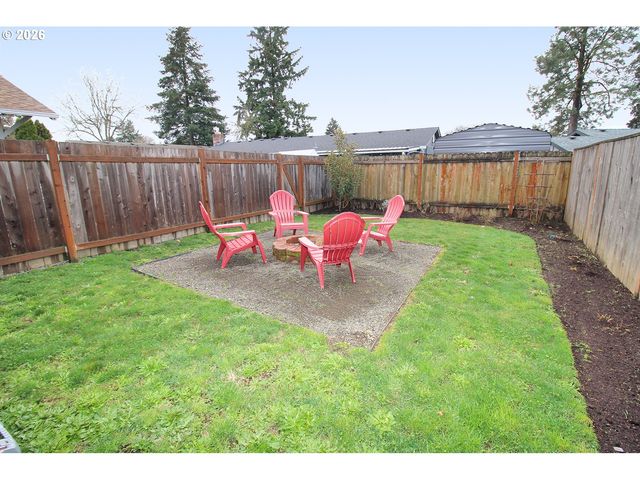 385 S CHERRY Dr, Cornelius, OR 97113