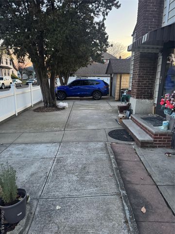 17816 145th Avenue, Springfield Gardens, NY 11434