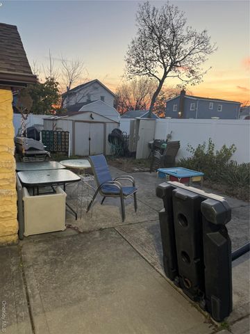 17816 145th Avenue, Springfield Gardens, NY 11434